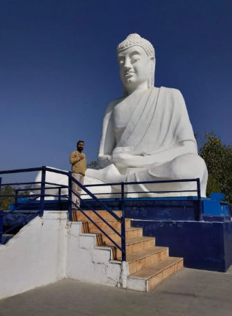 Buddha Garden, Narayan Nagar, Latur, Maharashtra - Vushii.com